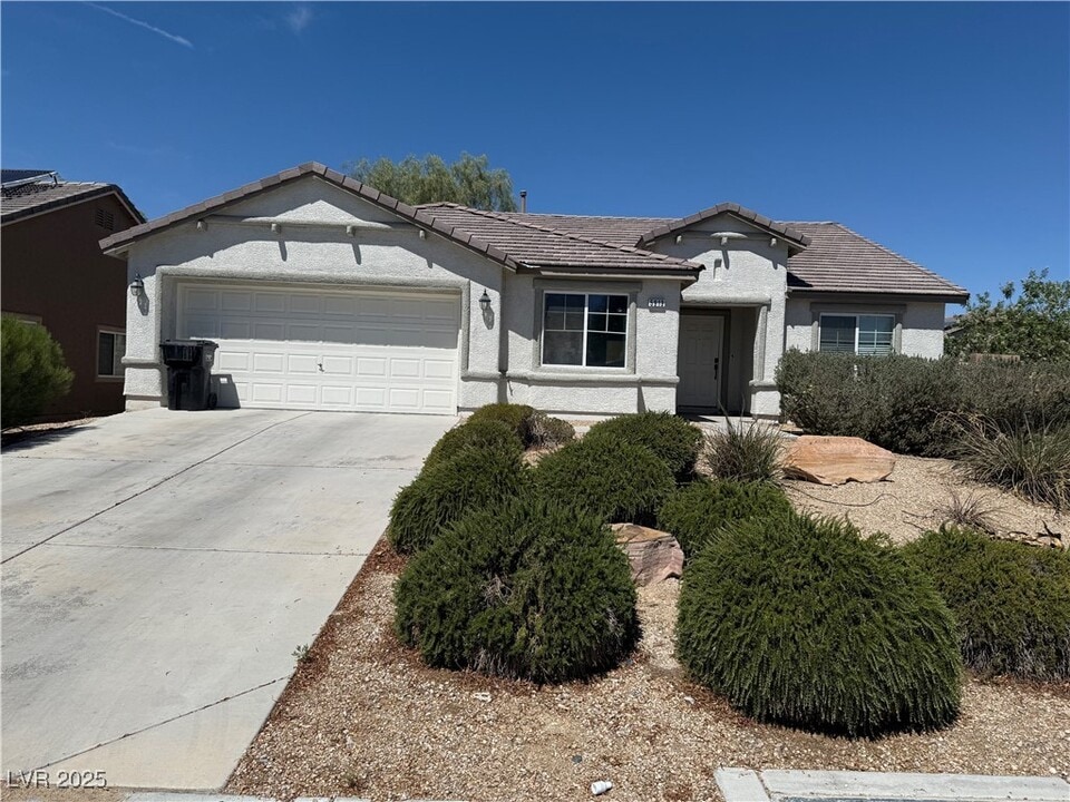 5913 Whitebridge St in North Las Vegas, NV - Building Photo