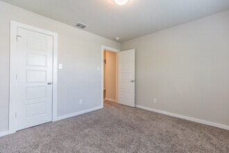 10583 Penelope Way in Converse, TX - Building Photo - Building Photo
