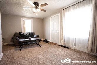 2802 SE 8th St in Des Moines, IA - Building Photo - Building Photo
