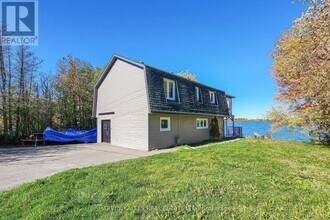 1 McGill Dr in Kawartha Lakes, ON - Building Photo - Building Photo