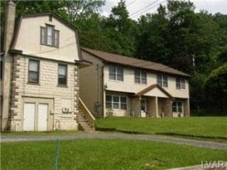 2235-2237 Koehler Dr in Bethlehem, PA - Building Photo - Building Photo