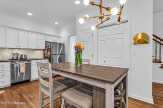 6 Cook St in Monmouth Beach, NJ - Building Photo - Building Photo