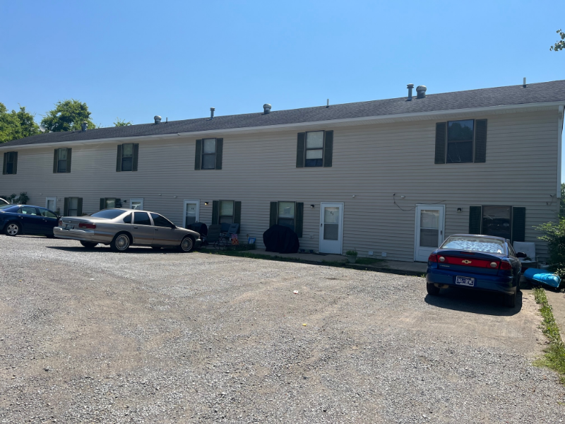 378 River St, Unit 6 in Hartsville, TN - Building Photo