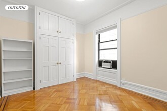 240 W 102nd St in New York, NY - Building Photo - Building Photo