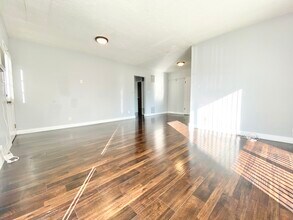 1026 N Hudson Ave in Los Angeles, CA - Building Photo - Building Photo