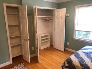 5804 Searl Ter, Unit 1 in Bethesda, MD - Building Photo - Building Photo