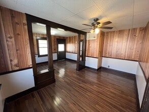 527 W Elm St in Junction City, KS - Building Photo - Building Photo