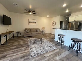 1212 SW Oklahoma Ave in Lawton, OK - Building Photo