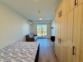 1380-1380 Pridham Ave in Kelowna, BC - Building Photo - Building Photo