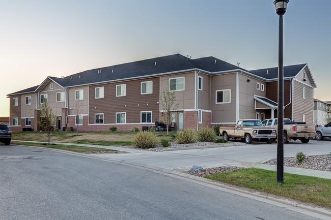 Timbers Apartments in Williston, ND - Building Photo - Primary Photo