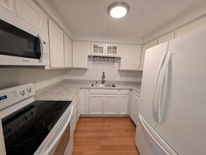 801 Joliet Ct in Sturgeon Bay, WI - Building Photo - Building Photo