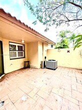 11288 SW 9th Ct in Pembroke Pines, FL - Building Photo - Building Photo