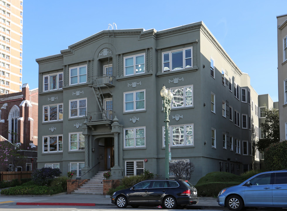 Robertson in Oakland, CA - Foto de edificio