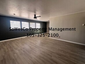 110 W 32nd St in Farmington, NM - Building Photo - Building Photo