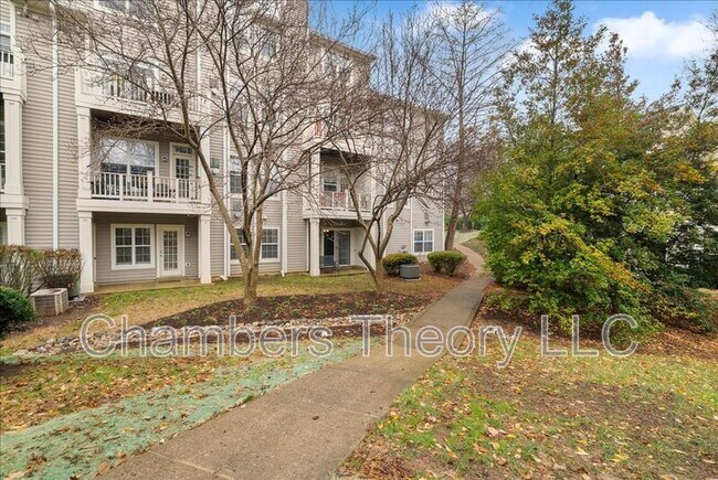 11405 Windleaf Ct in Reston, VA - Building Photo - Building Photo