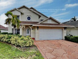 18925 NW 78th Ct in Hialeah, FL - Building Photo