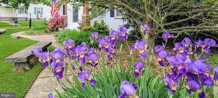 18858 McKays Beach Rd in Leonardtown, MD - Foto de edificio - Building Photo