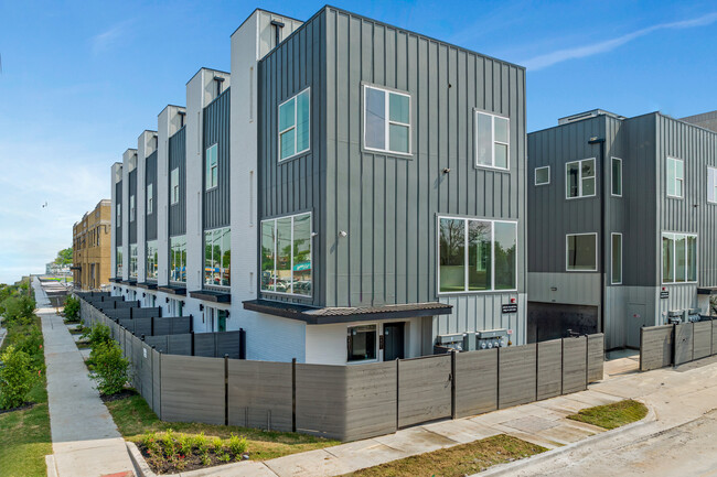 North Carroll Homes in Dallas, TX - Foto de edificio - Building Photo