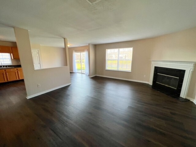 6116 Trillium Woods Ct in Indianapolis, IN - Building Photo - Building Photo