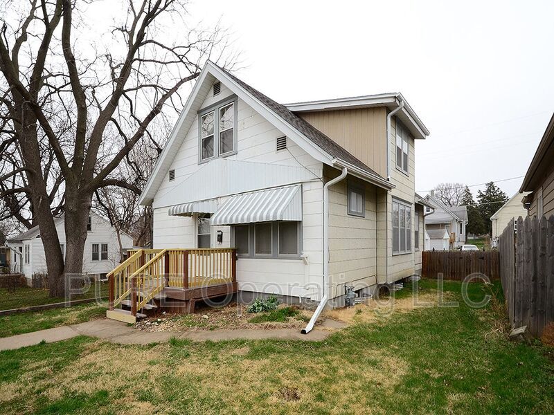 5129 S 39th Ave in Omaha, NE - Building Photo