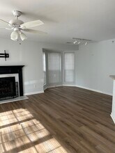 317 Clayton Crossing Pl, Unit 317 in Ellisville, MO - Building Photo - Building Photo