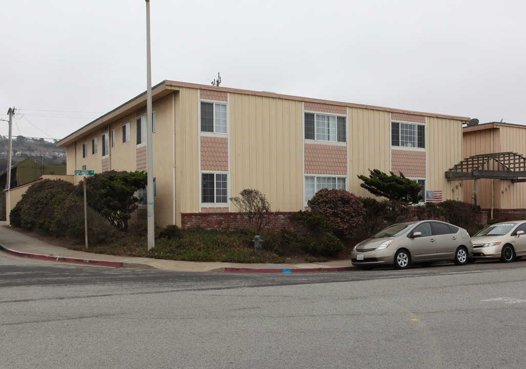 405 Esplanade in Pacifica, CA - Building Photo