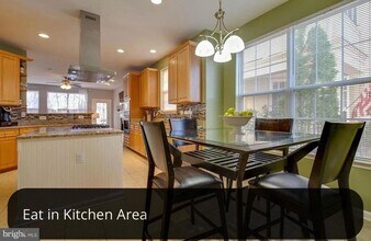 8371 Tillett Loop in Manassas, VA - Building Photo - Building Photo