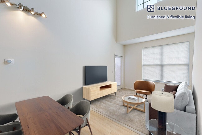 1700 E 5th St in Huntington Station, NY - Building Photo - Building Photo