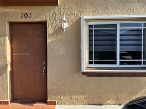 17358 NW 74th Ave in Hialeah, FL - Building Photo - Building Photo