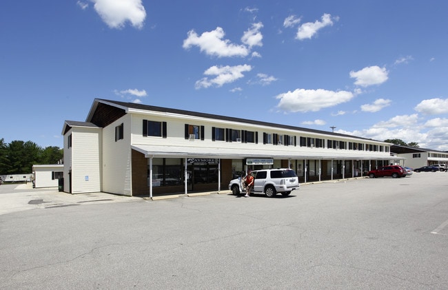 153 Manchester St in Concord, NH - Building Photo - Building Photo