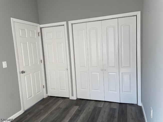 44 N Central Ave in Ramsey, NJ - Building Photo - Building Photo
