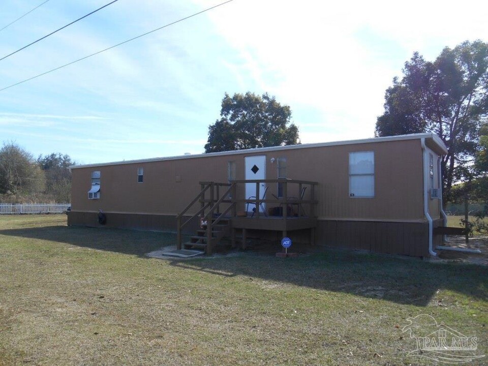 6114 E Fence Rd in Pensacola, FL - Building Photo