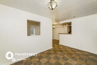 2850 Canary Ln in Humble, TX - Foto de edificio - Building Photo