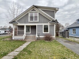 2503 N Madelia St in Spokane, WA - Building Photo