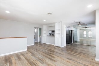 4069 Nook Way in Las Vegas, NV - Building Photo - Building Photo