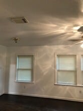 7038 Quince St in Houston, TX - Building Photo - Building Photo