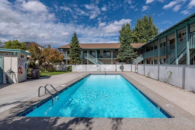 10 Cove in Wenatchee, WA - Building Photo - Building Photo