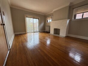 2773 Hampshire Rd in Cleveland Heights, OH - Foto de edificio - Building Photo