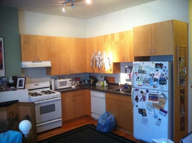 2519 W North Ave, Unit #  03F