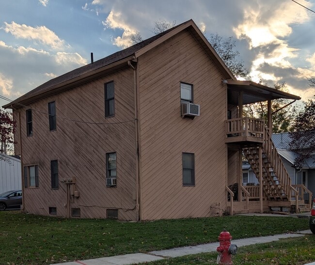 135 Midland Ave, Unit 135MidlandAve. in Findlay, OH - Foto de edificio - Building Photo