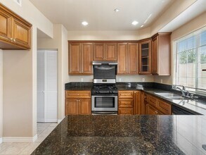 12780 Lorna St in Garden Grove, CA - Foto de edificio - Building Photo