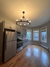 17 Madison Ave, Unit 2 in Jersey City, NJ - Foto de edificio - Building Photo
