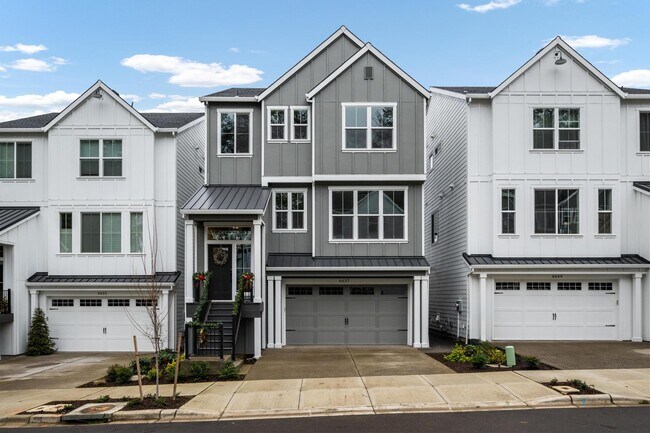 6637 NW Lolo Ter in Portland, OR - Building Photo - Building Photo