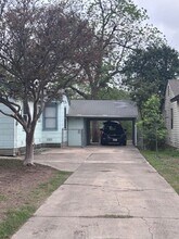 2607 W Craig Pl in San Antonio, TX - Building Photo - Building Photo