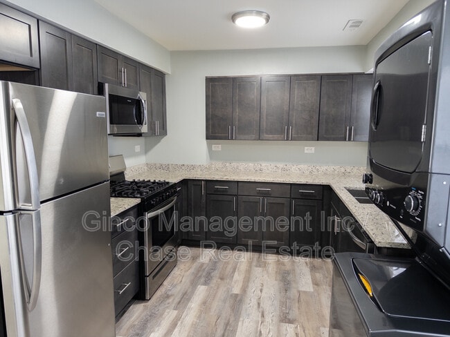 104 Walnut St in Park Forest, IL - Building Photo - Building Photo