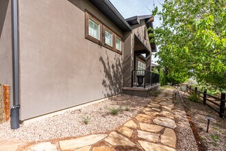 2094 Two Wood Dr in Grand Junction, CO - Building Photo - Building Photo
