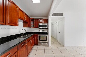 4300 NW 79th Ave in Doral, FL - Building Photo - Building Photo