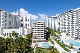 The Georgian Condominium in Miami Beach, FL - Foto de edificio - Building Photo