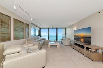 101 Sunset Dr in Sarasota, FL - Building Photo - Building Photo