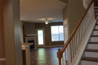 13512 Oregon Flat Trail in Austin, TX - Building Photo - Building Photo